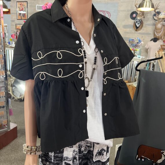 Shirt - Loopty Lou Black Crop Top