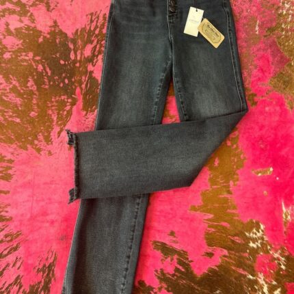 Jeans Judy Blue Button Front Ragged bottom