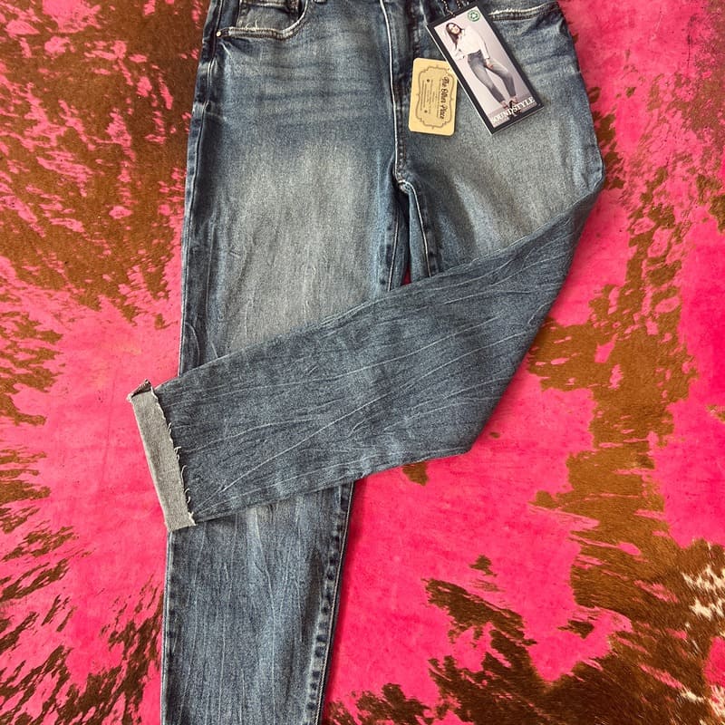 Jeans - Sound/Style High Rise Mom Jean
