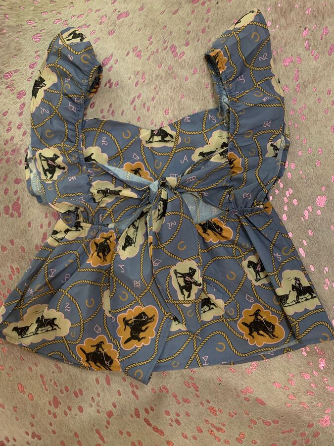 Shirt Lasso Lady