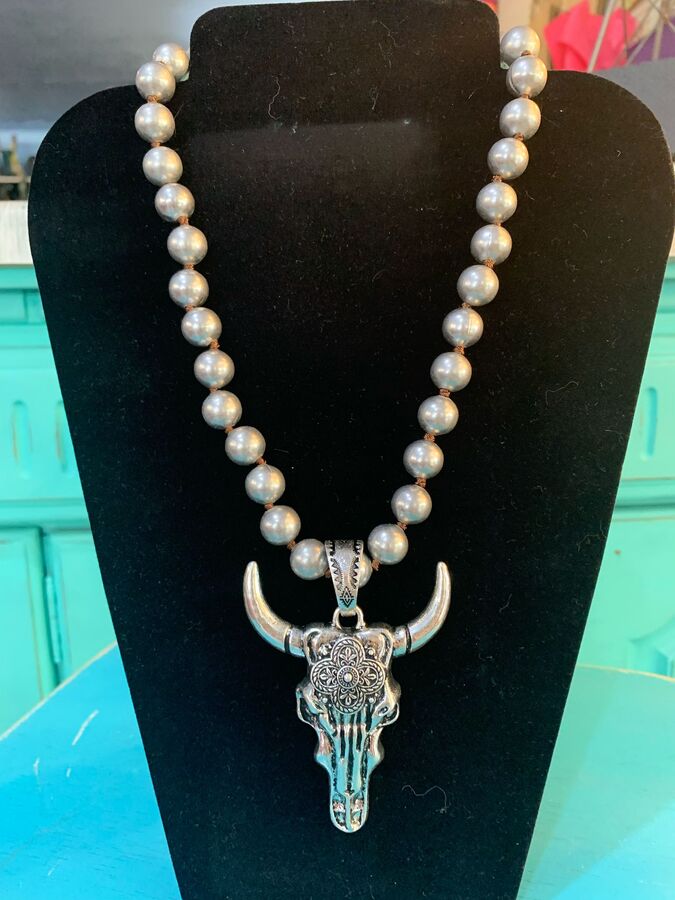 Necklace Skull Pendent