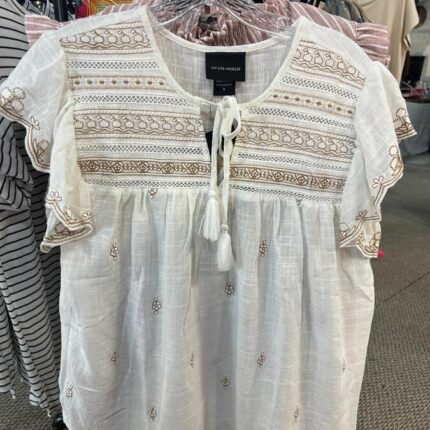 Shirt - Ivory Ruffle Tie V-neck